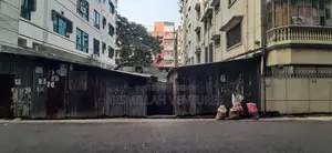 ঢাকার সেরা লোকেশনে ২.৫ কাঠার প্লট বিক্রয় হবে