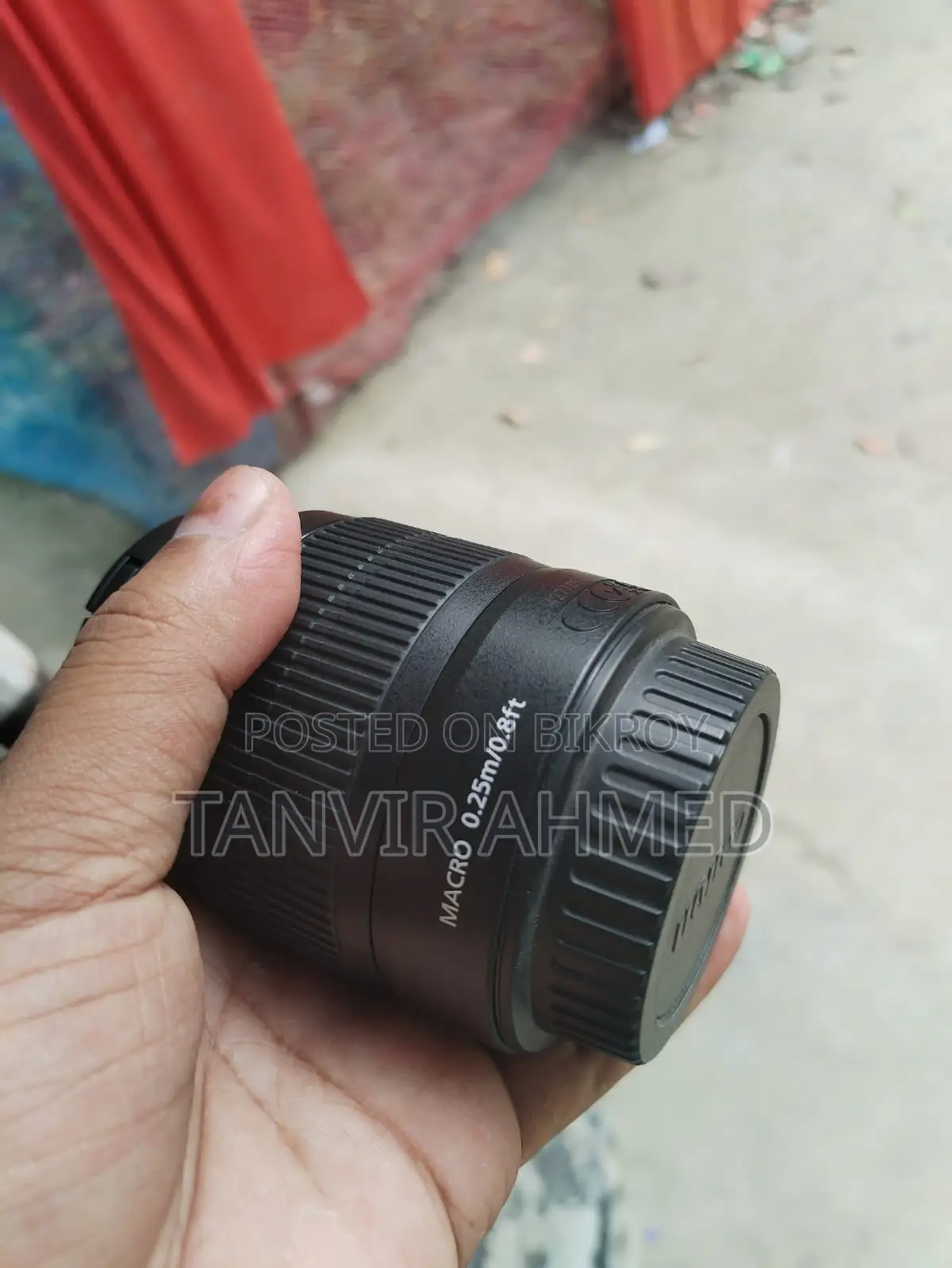 Canon EOS 700D