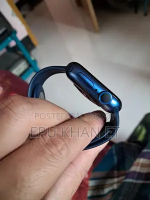 Apple Watch 7 (41mm)