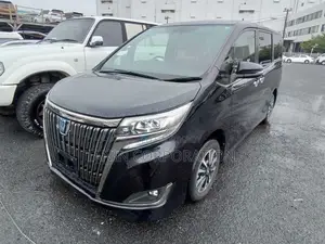 Toyota Esquire Hybrid GI Premium 2021