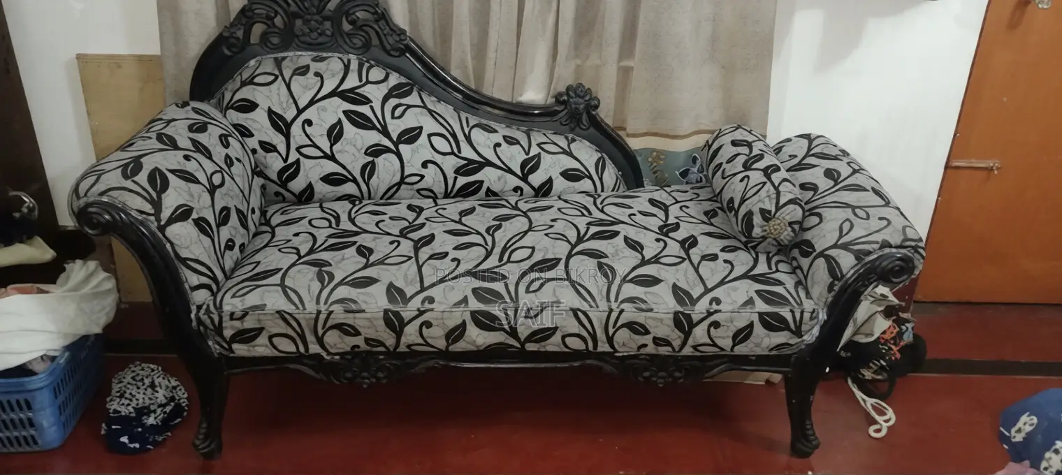 রাজকীয় ডিভান টি বিক্রয় করা হবে