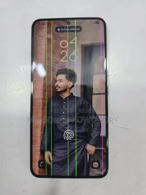 Samsung Galaxy S22 (Used)