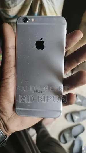 Apple iPhone 6 . (Used)