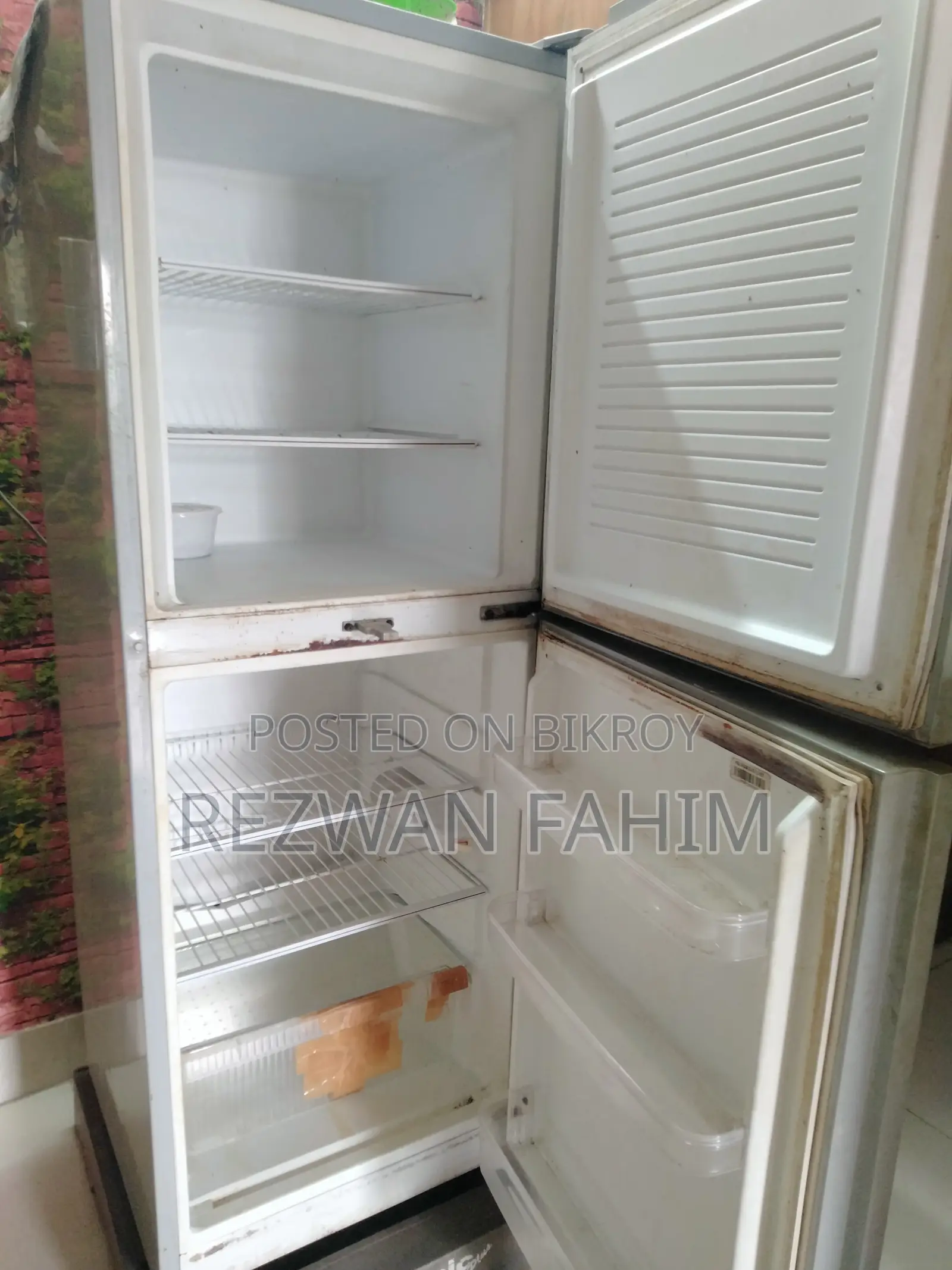 Fridge is in fully working condition.