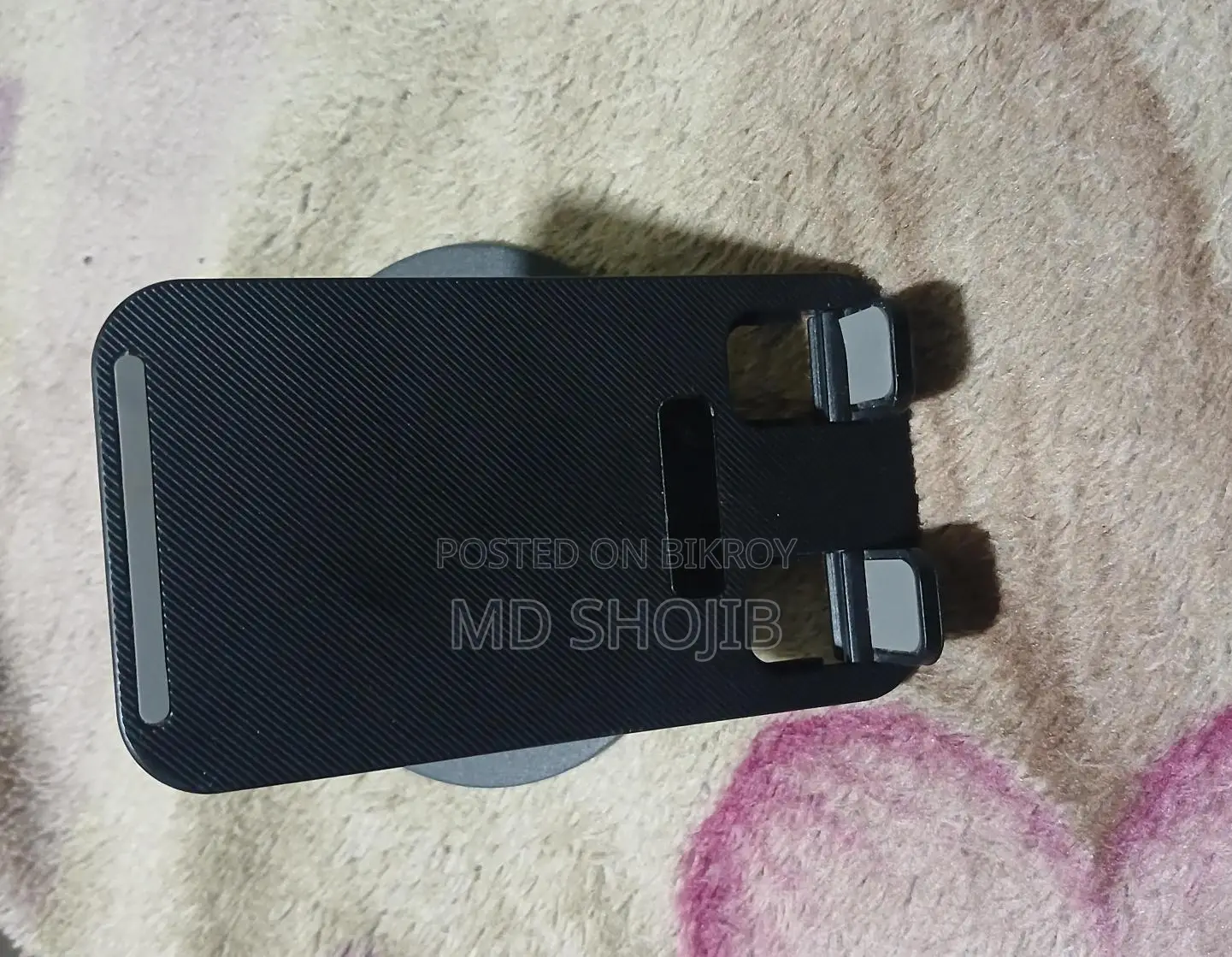 Selling high-quality mobile stand