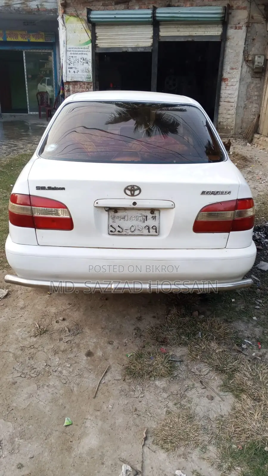 Toyota M Crop 1998