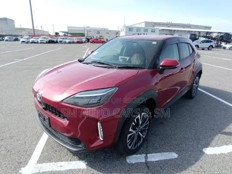 Toyota Yaris Cross Z রেড ৪ পয়েন্ট ২০২১