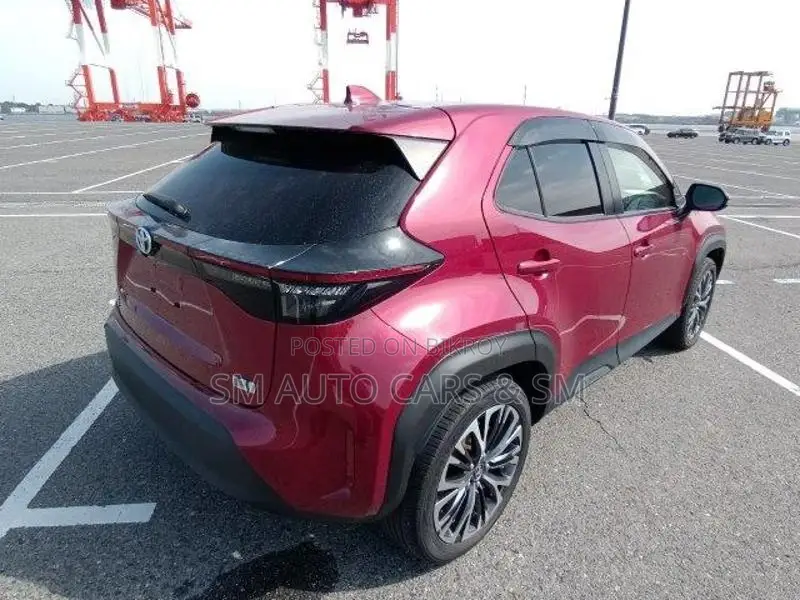 Toyota Yaris Cross Z রেড ৪ পয়েন্ট ২০২১
