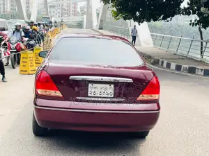 Nissan Bluebird G PKG 2004