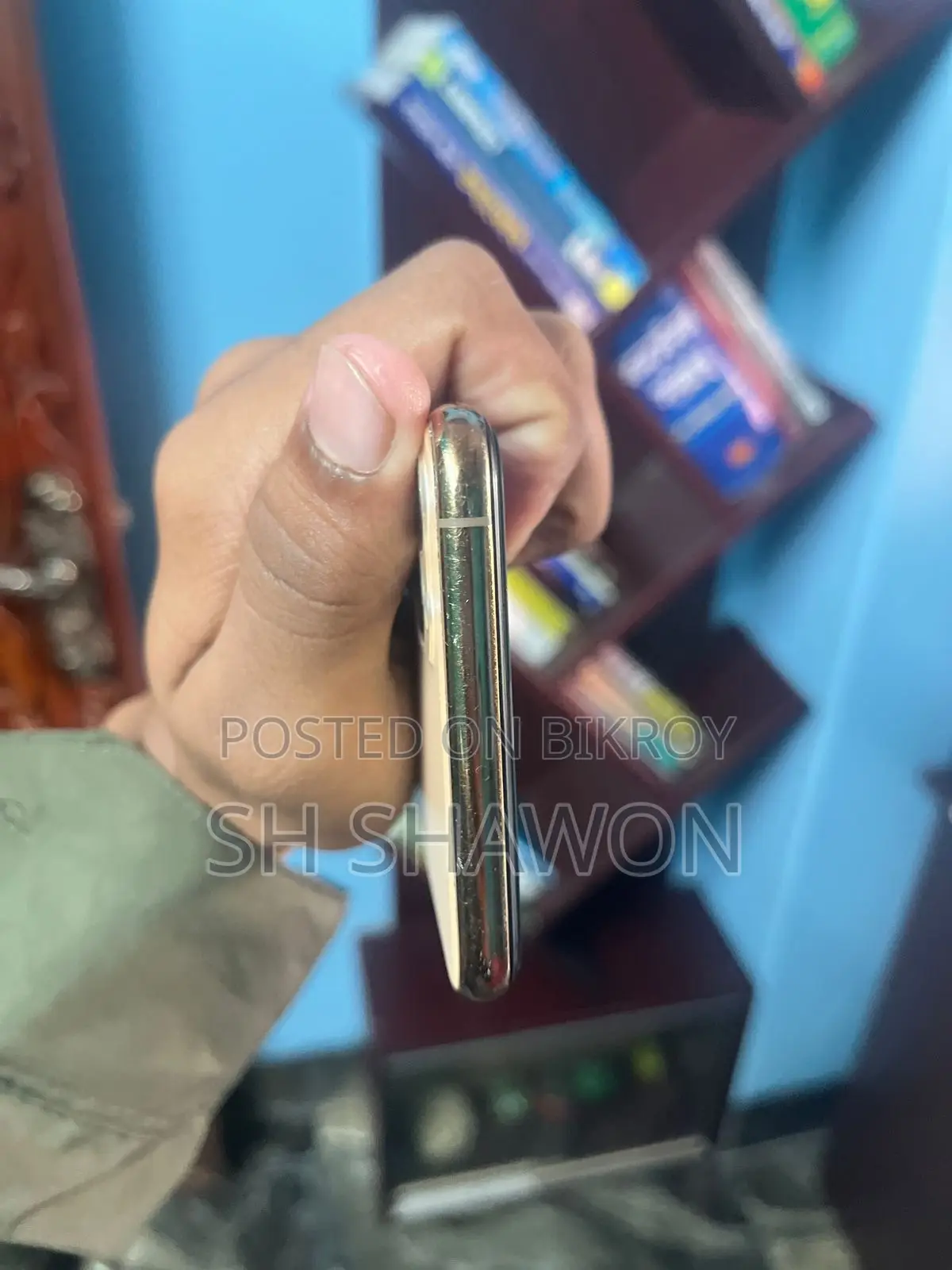 Apple iPhone 11 Pro Max (Used)