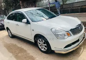 Nissan Bluebird Sylphy Push 2012