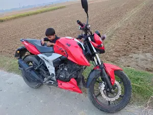 TVS Apache RTR 160 4v 2020