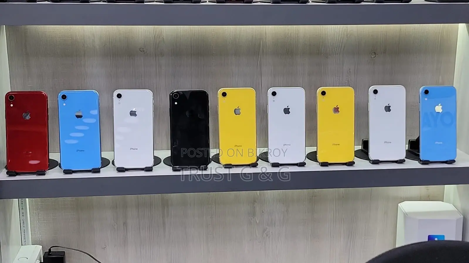 Apple iPhone XR (Used)
