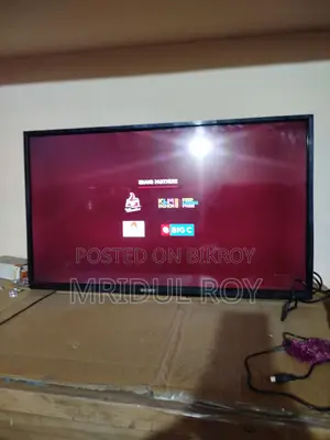32" Smart TV