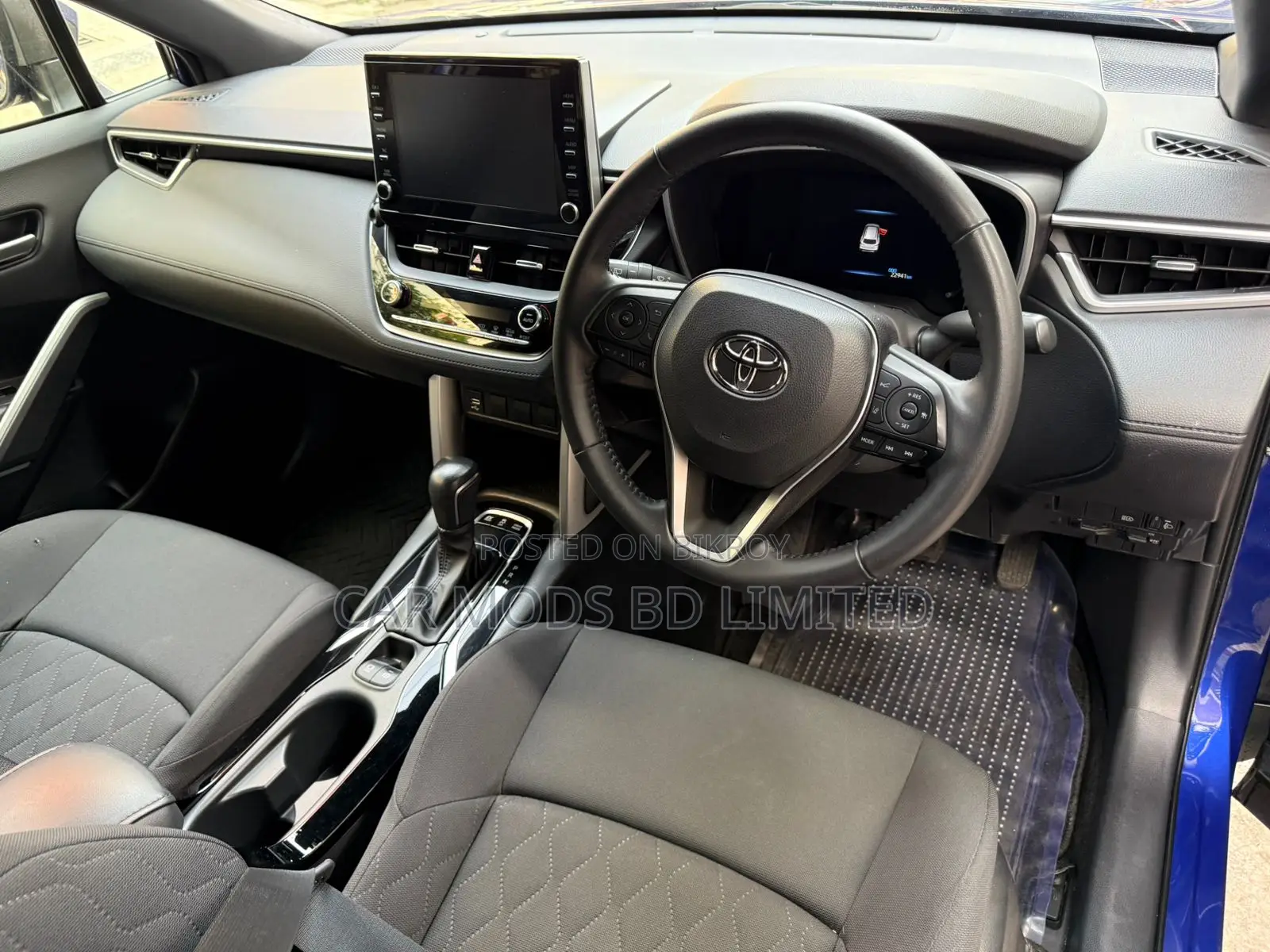 Toyota Corolla Cross S Package 2023