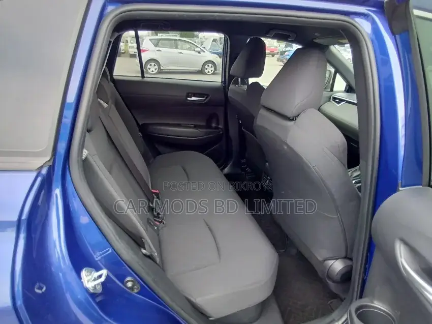 Toyota Corolla Cross S Package 2023