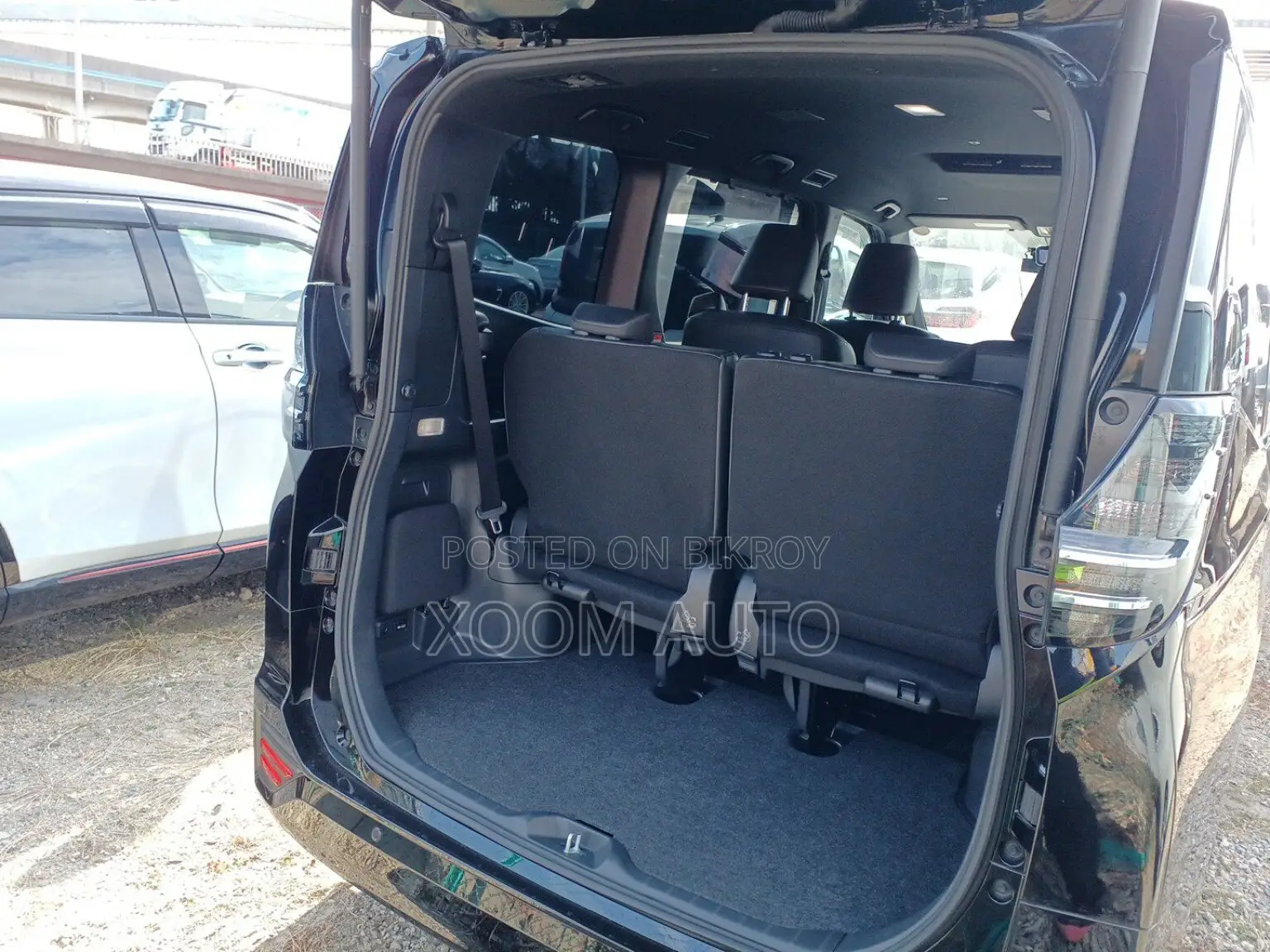 Toyota Voxy S-Z HB BLACK COLOR 2023