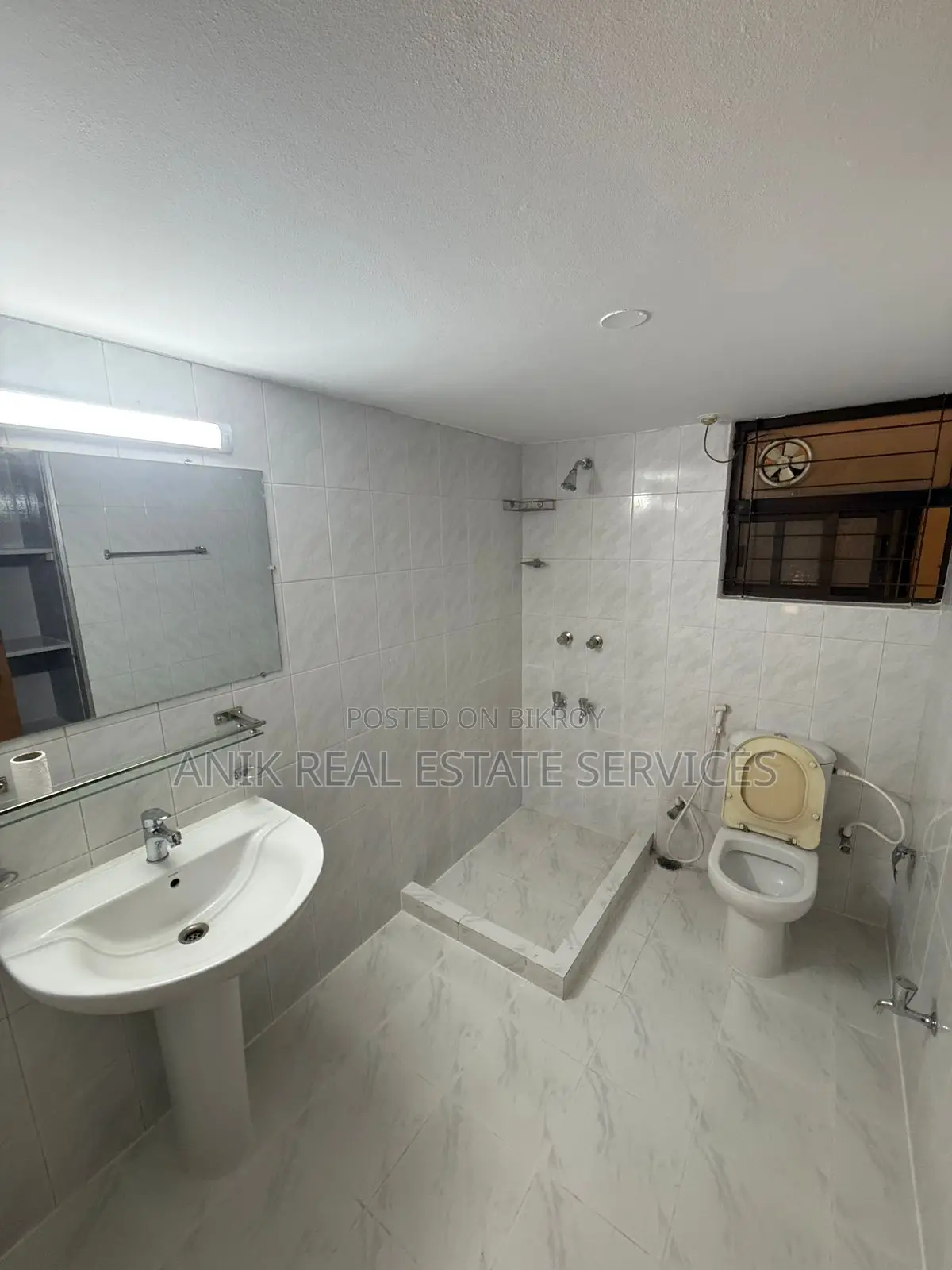 Good Quality 3 Bedroom Unfurnished Flat Rent At Gulshan
