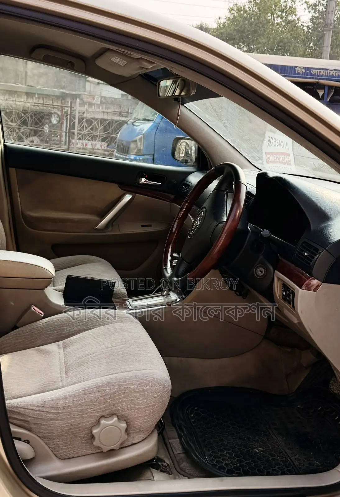 Toyota Premio F 2004