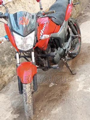 Hero Hunk 2015