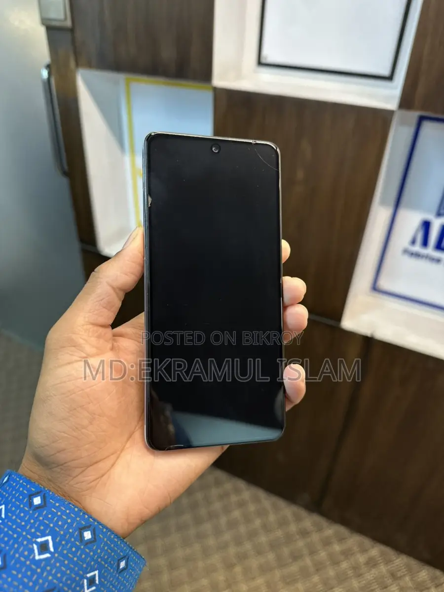 Samsung Galaxy A51 6-128 (Used)