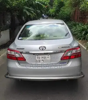 টয়োটা প্রিমিও জি এক্সট্রিমলি ফ্রেশ ২০১৩