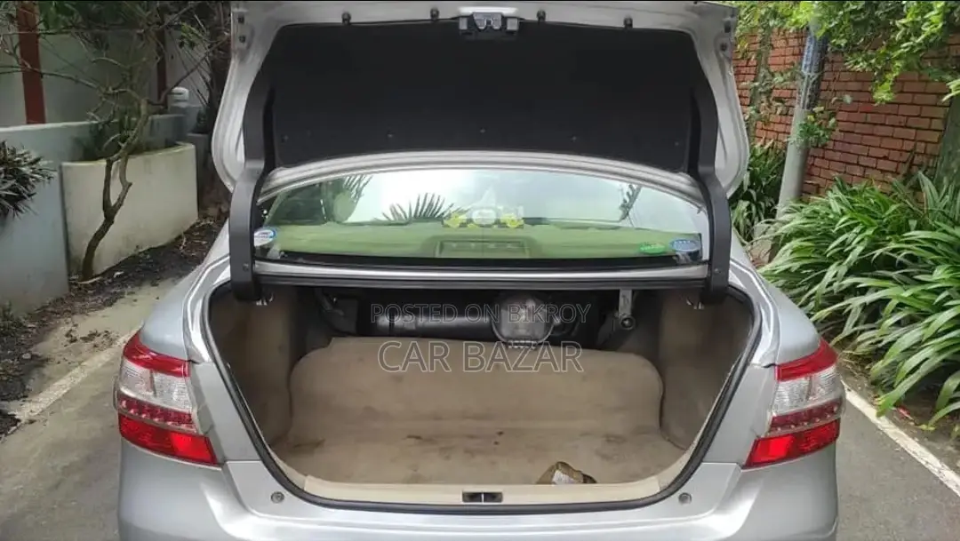 Toyota Premio G EXTREMELY FRESH 2013