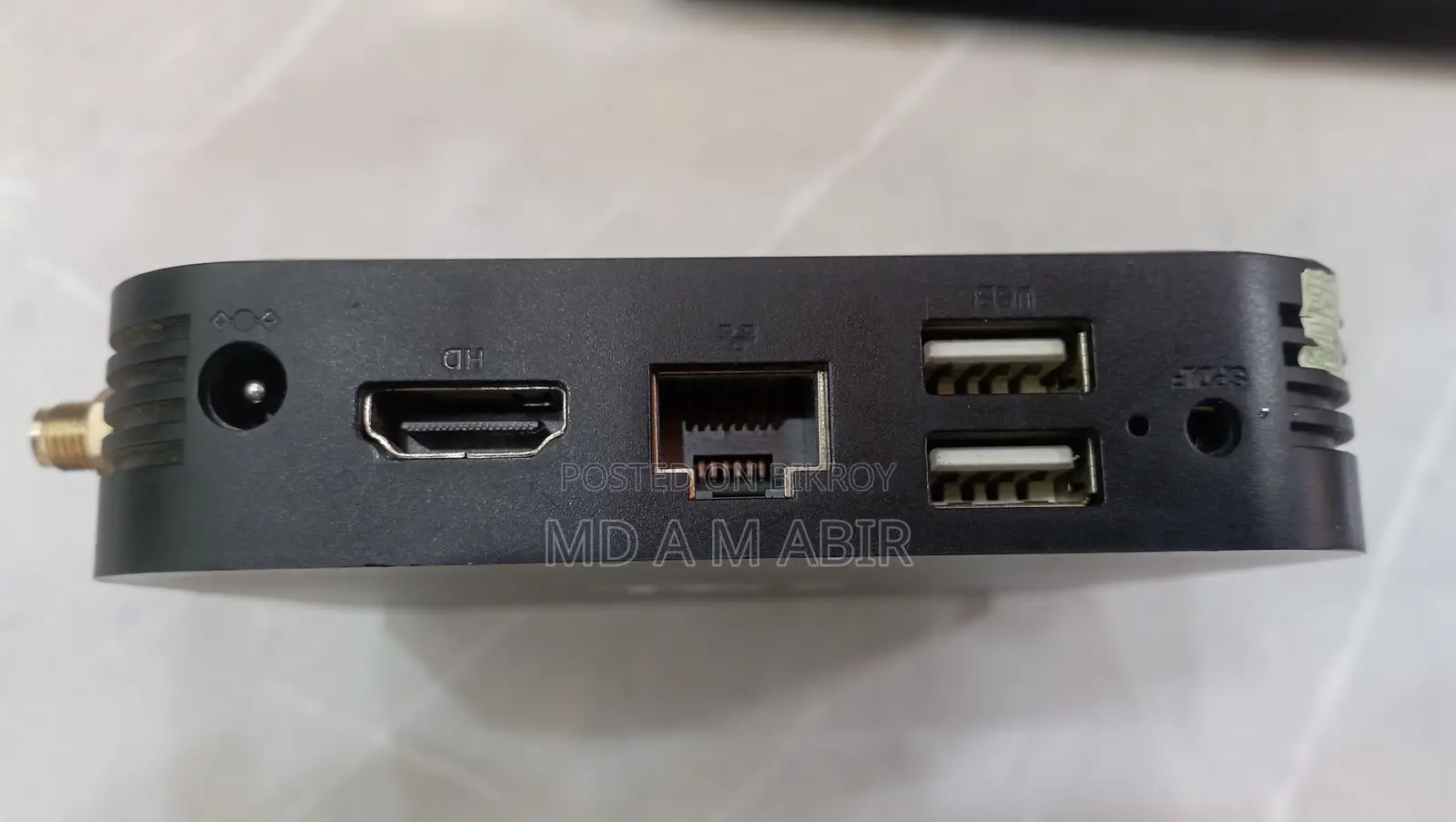 Tanix TX6 Android TV Box