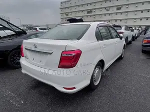 Toyota Axio Non Hybrid EX White 2020