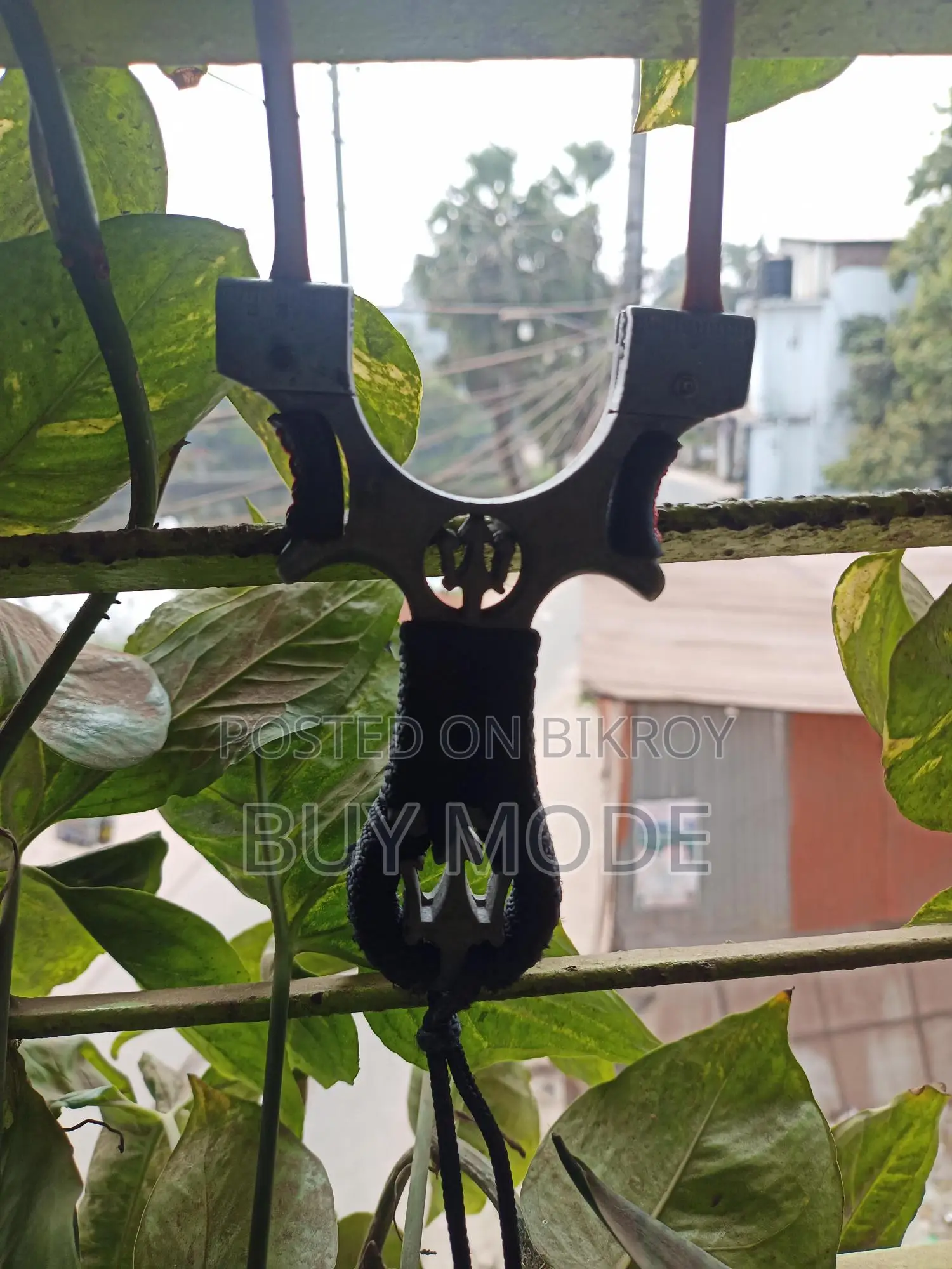 স্লিংশট ট্রিগার