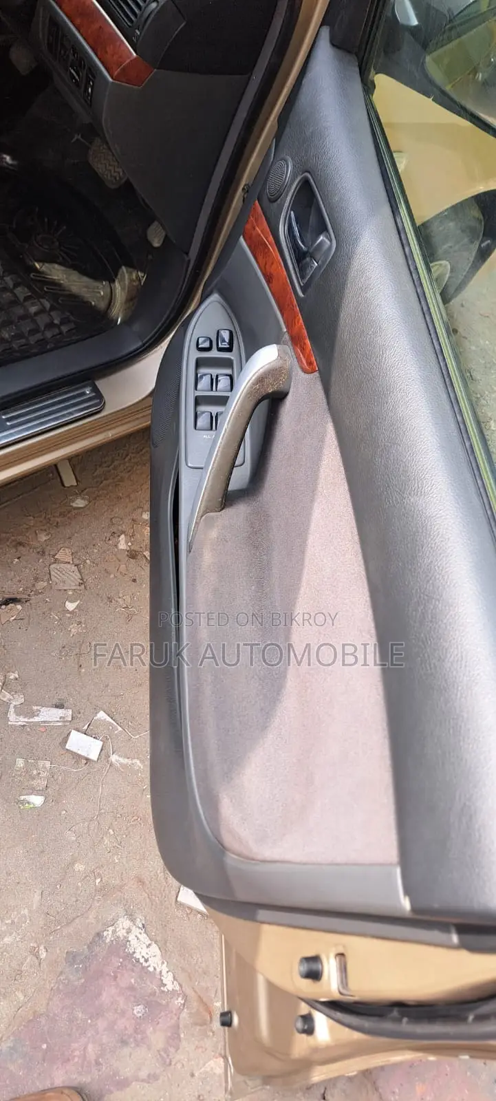 Toyota Premio F 2005