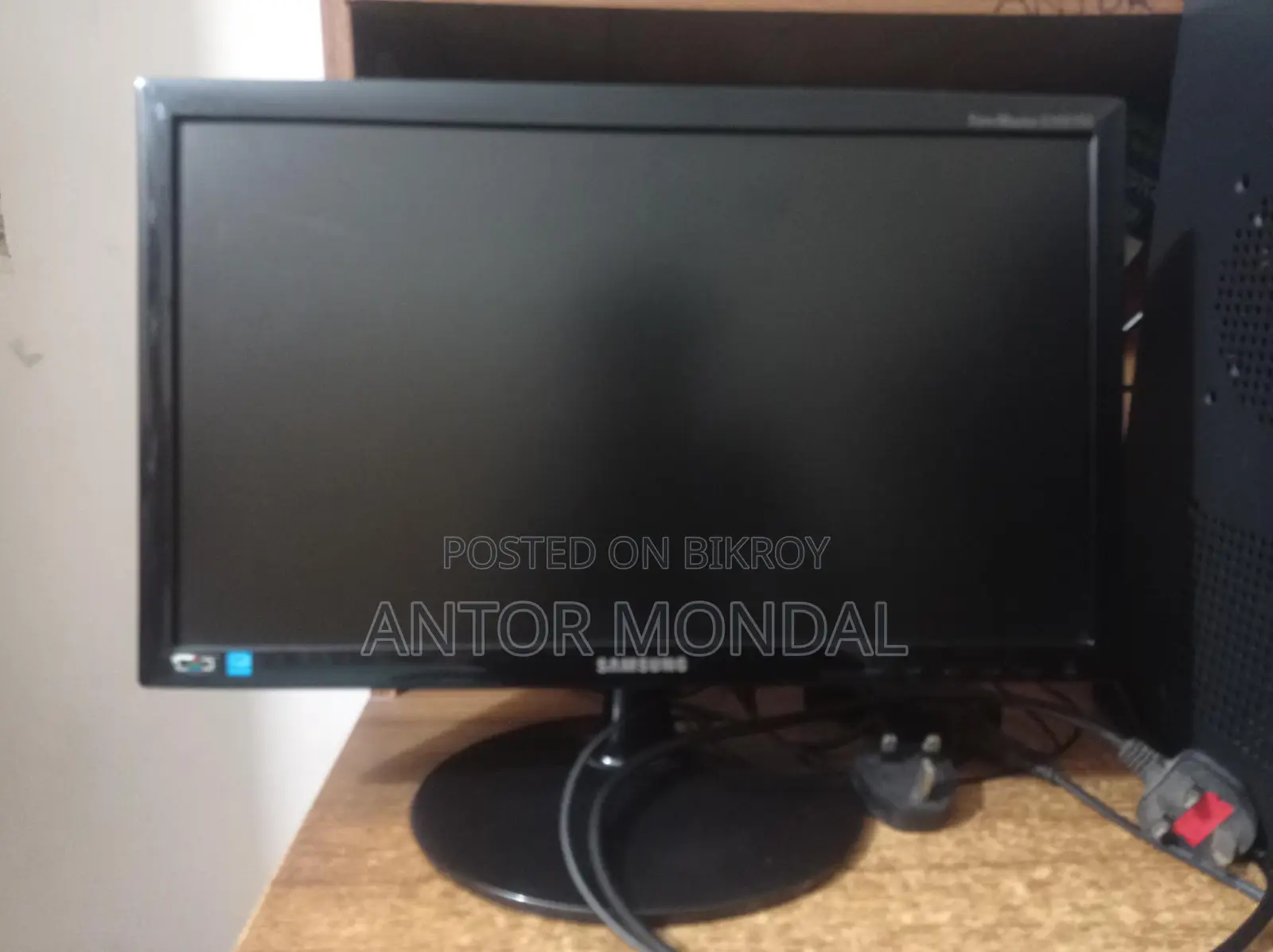 Used Computer for Sale (Monitor and CPU only)