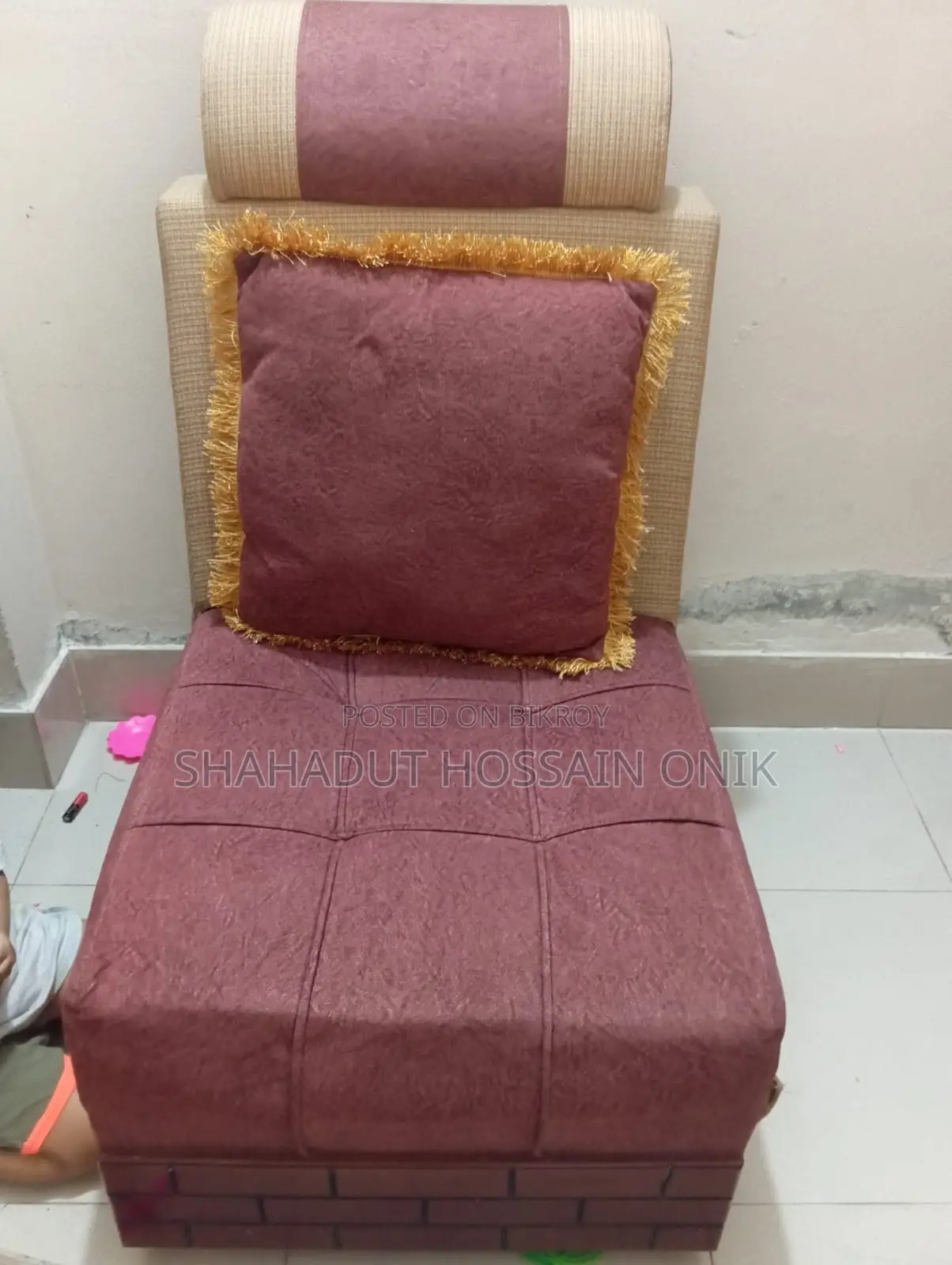 Corner Sofa with Four Stools