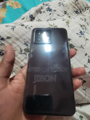 Xiaomi 13 12+512 (Used)