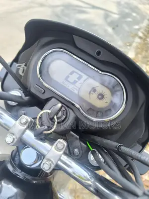 Hero Splendor . 2025