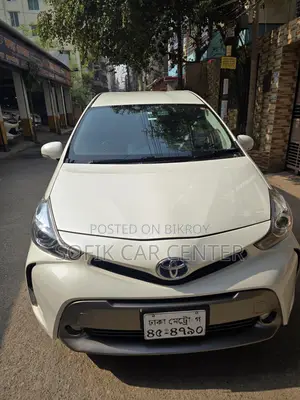Toyota Prius CX 2015