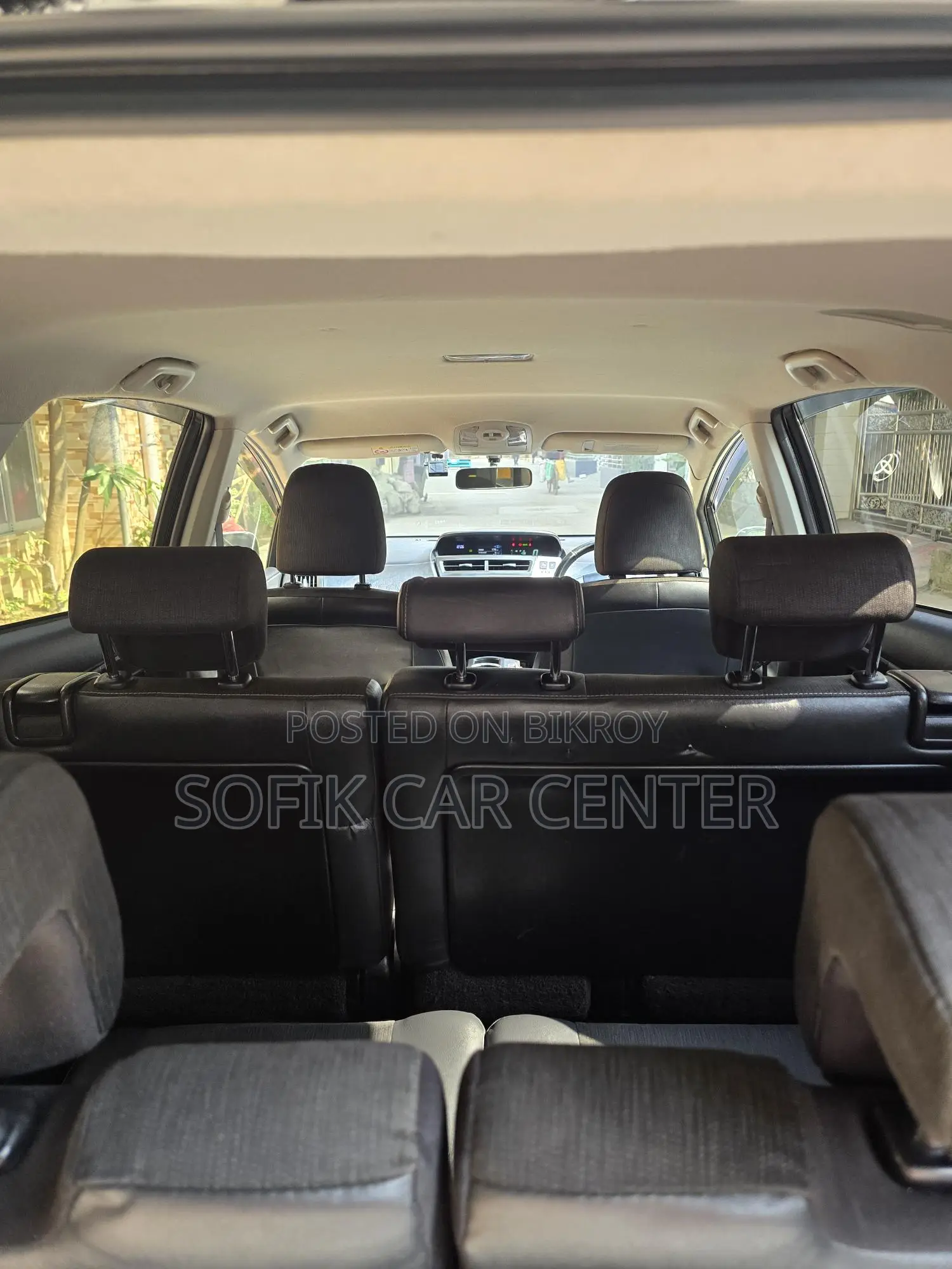 Toyota Prius CX 2015