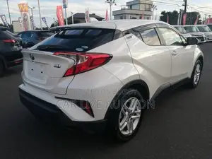 Toyota C-HR Hybrid S pre order 2021