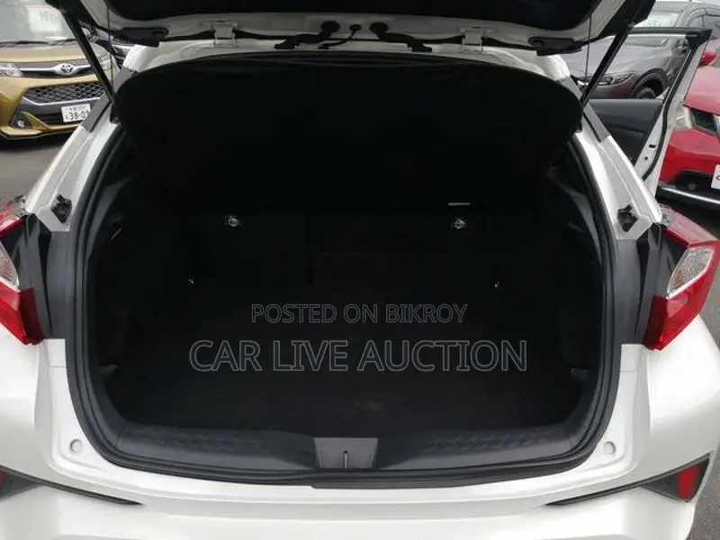 Toyota C-HR Hybrid S pre order 2021