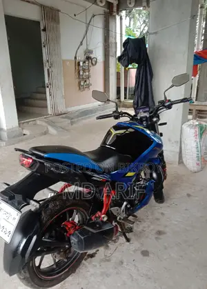 Hero Thriller 160R 2022