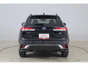 Toyota Corolla Cross Hybrid S pre order 2021