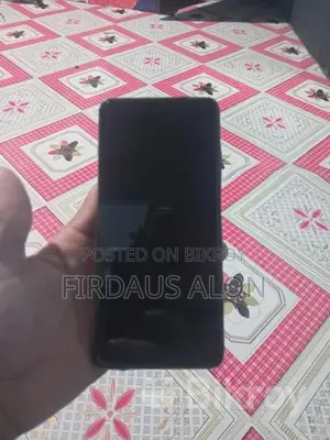 Xiaomi Poco X3 6+2/128 (Used)