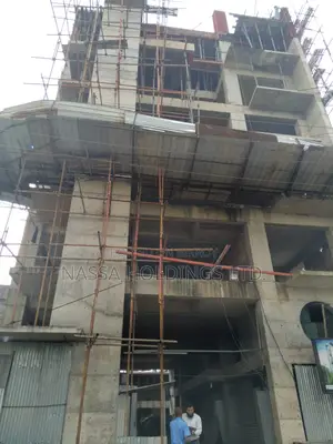 বিলাসবহুল এবং মার্জিত সিঙ্গেল ইউনিট আবাসিক অ্যাপার্টমেন্ট