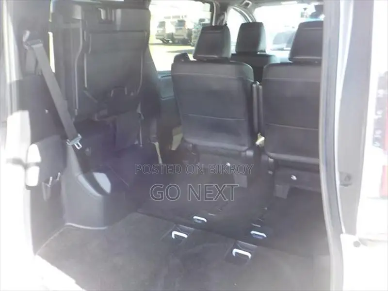 Toyota Noah SI-WXB III 2021