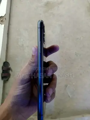 অ্যাপল আইফোন ১১ (ব্যবহৃত)