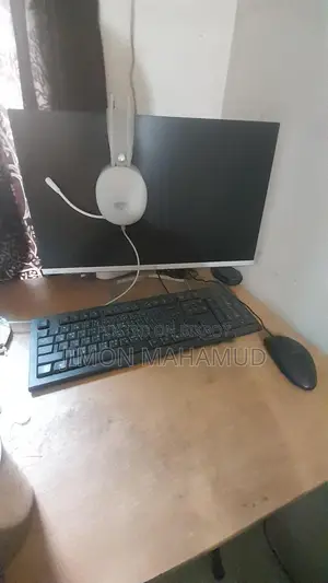 Desktop PC monitor for sale.