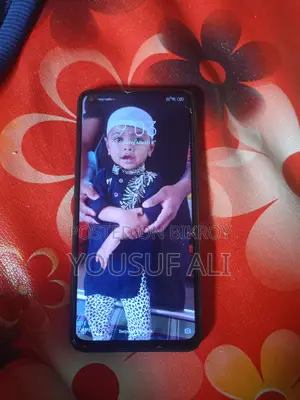 Xiaomi Mi 9 . (Used)