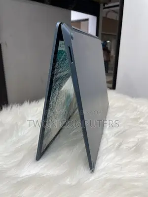 Microsoft Surface Laptop 2 i7-8 gen 8/256