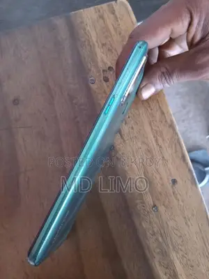 Realme 5i 4/64 (Used)
