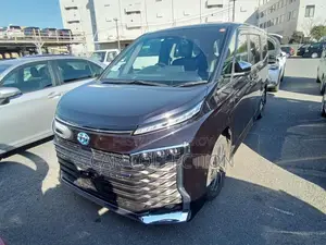 Toyota Voxy SZ 2022